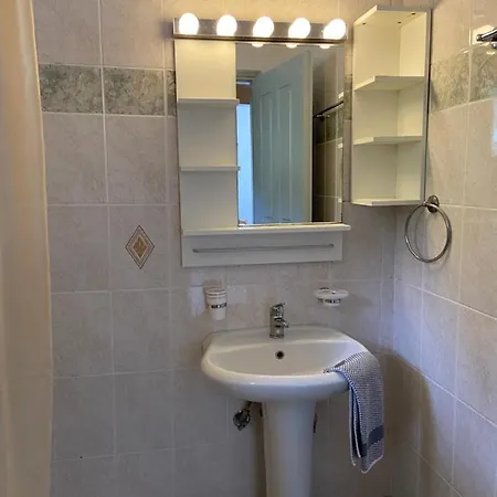 Apartamento Myrtos *