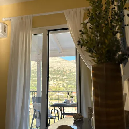 Apartment Myrtos *
