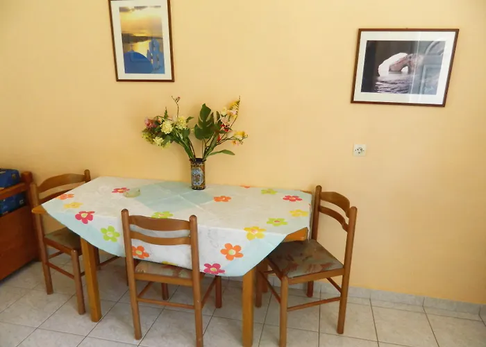 Myrtos Apartman Divaráta